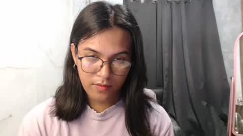 Snapshot of blackpinayts chatting on 10.17.25 Ellez online show from 10.17.25