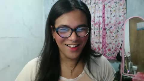 Snapshot of blackpinayts chatting on 02.01.26 Ellez online show from 02.01.26