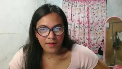 Snapshot of blackpinayts chatting on 02.05.26 Ellez online show from 02.05.26