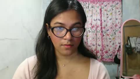 Snapshot of blackpinayts chatting on 02.11.26 Ellez online show from 02.11.26