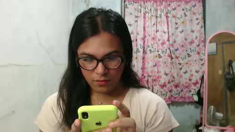 Snapshot of blackpinayts chatting on 02.13.26 Ellez online show from 02.13.26