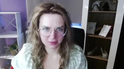 Z O E Y online show from 03.27.26