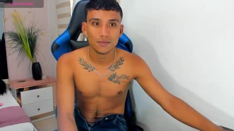 Snapshot of blacksex_boy chatting on 01.09.25 Marlon online show from 01.09.25