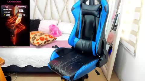 Snapshot of blacksex_boy chatting on 01.24.25 Marlon online show from 01.24.25