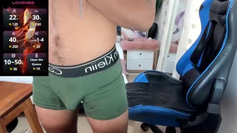 Snapshot of blacksex_boy chatting on 01.27.25 Marlon online show from 01.27.25