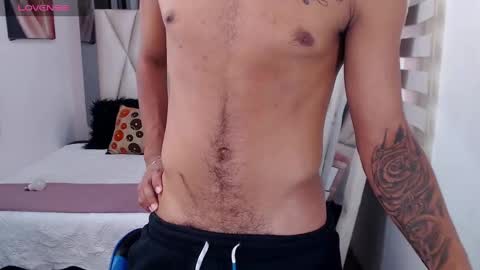 Snapshot of blacksex_boy chatting on 02.20.25 Marlon online show from 02.20.25