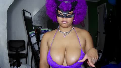 Snapshot of blacksirenqueen chatting on 12.06.24 Queen Siren online show from 12.06.24