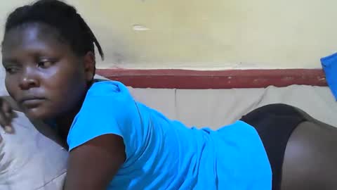 blackslim_girl2 online show from 10.14.25