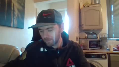 blackvswhite2022 online show from 02.04.25