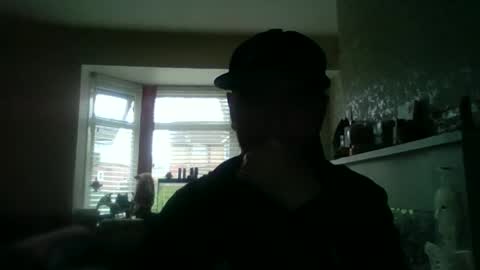 blackvswhite2022 online show from 02.05.25