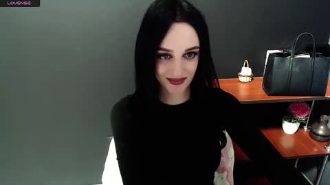 Ivy online show from 01.18.25