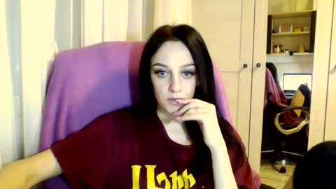 Ivy online show from 02.22.25