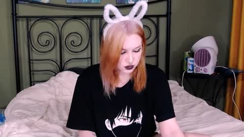 Snapshot of blacky_tea chatting on 12.07.24 blacky_tea online show from 12.07.24