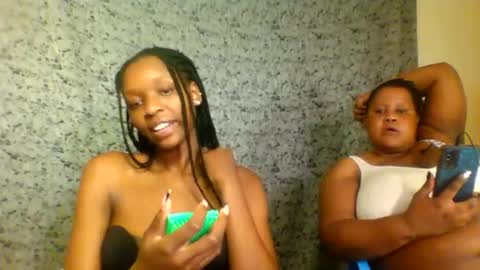 Snapshot of blacky_winndy chatting on 09.14.25 blacky_winndy online show from 09.14.25