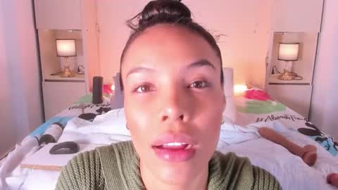 GRACE online show from 11.21.25