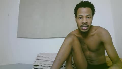 Snapshot of blackzilian_ chatting on 09.24.25 HASSAN online show from 09.24.25