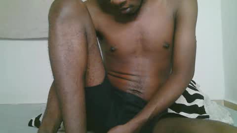 Snapshot of blackzilian_ chatting on 09.30.25 HASSAN online show from 09.30.25