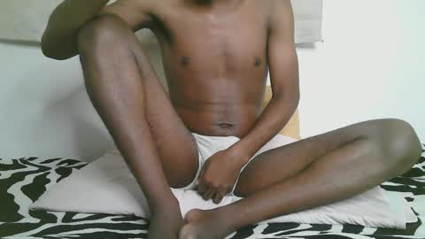 Snapshot of blackzilian_ chatting on 10.18.25 HASSAN online show from 10.18.25