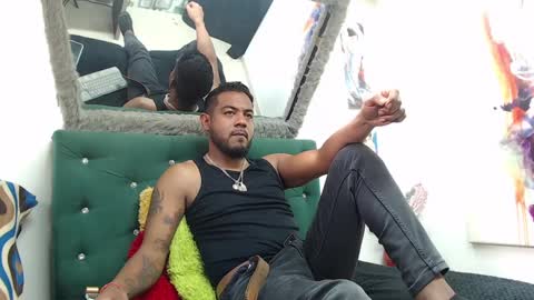 Snapshot of blade_foxx chatting on 01.02.25 Richard online show from 01.02.25