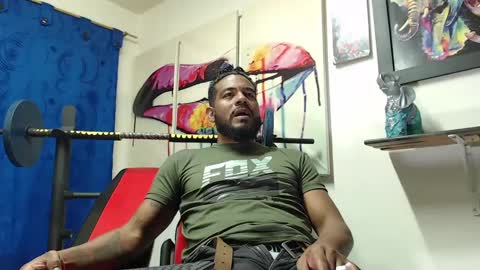 Snapshot of blade_foxx chatting on 03.12.25 Richard online show from 03.12.25