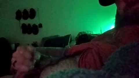 Snapshot of blahblam420 chatting on 12.19.25 blahblam420 online show from 12.19.25