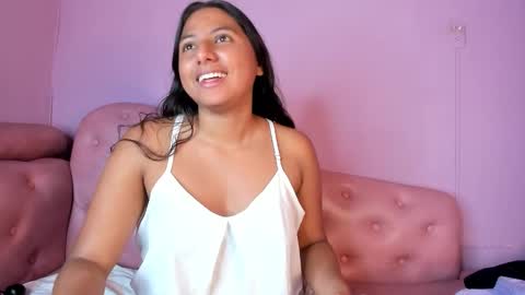 Snapshot of blaiirwall chatting on 02.11.26 BlairWall online show from 02.11.26