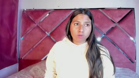 Snapshot of blaiirwall chatting on 03.27.26 BlairWall online show from 03.27.26