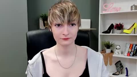 Blair online show from 09.25.25