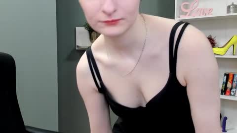 Blair online show from 10.02.25