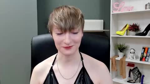 Blair online show from 10.17.25