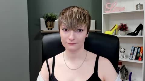 Blair online show from 10.22.25