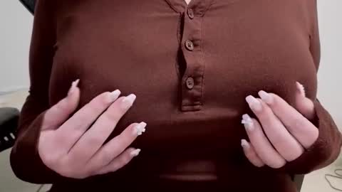 Snapshot of blair_noelle chatting on 03.24.26 blair_noelle online show from 03.24.26