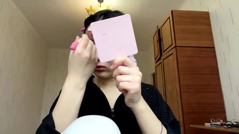 Mila online show from 03.13.26