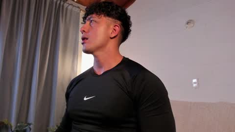 Blake Levi  Independent Model online show from 12.23.24