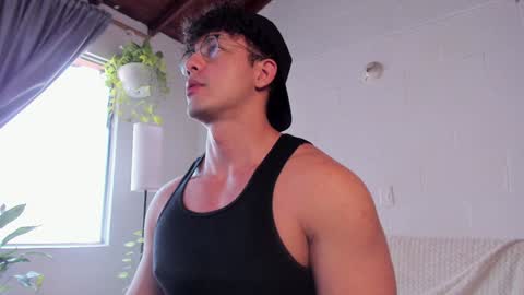 Blake Levi  Independent Model online show from 02.01.25