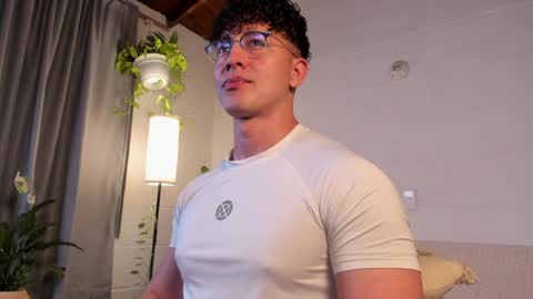 Blake Levi  Independent Model online show from 02.08.25