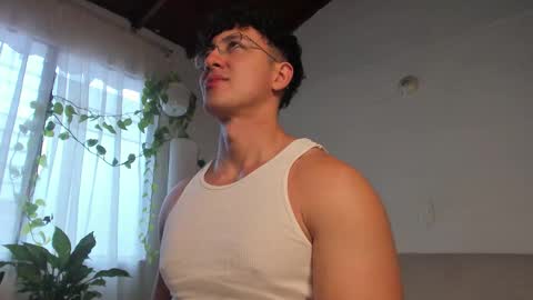 Snapshot of blake_levi chatting on 03.08.26 Blake Levi Independent Model online show from 03.08.26