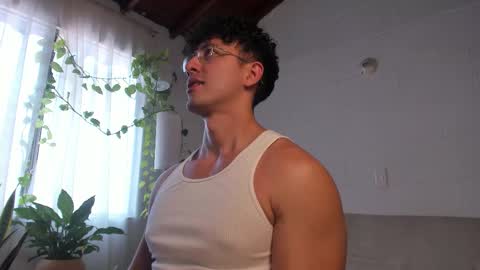 Snapshot of blake_levi chatting on 03.20.26 Blake Levi Independent Model online show from 03.20.26
