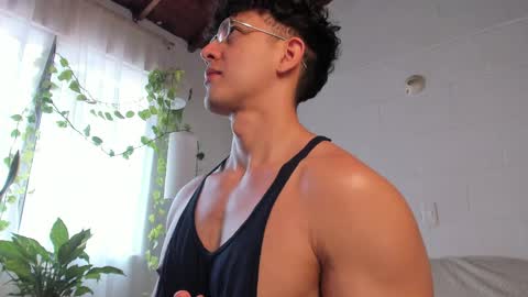 Snapshot of blake_levi chatting on 04.08.26 Blake Levi Independent Model online show from 04.08.26