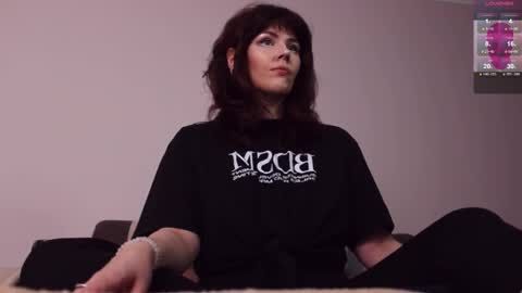 Britney online show from 10.11.25