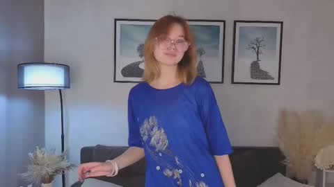 Snapshot of blakelatz chatting on 10.21.25 Eliza online show from 10.21.25