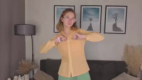 Snapshot of blakelatz chatting on 10.22.25 Eliza online show from 10.22.25