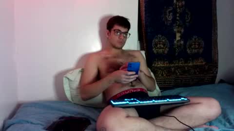 Snapshot of blancpebble chatting on 10.27.25 blancpebble online show from 10.27.25