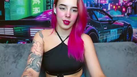 Snapshot of blazeoffortune chatting on 10.18.25 Blaze online show from 10.18.25