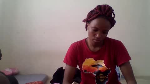 Snapshot of blessed_squiterr chatting on 01.25.25 ann online show from 01.25.25