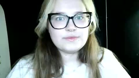 blesskitty_ online show from 09.16.25