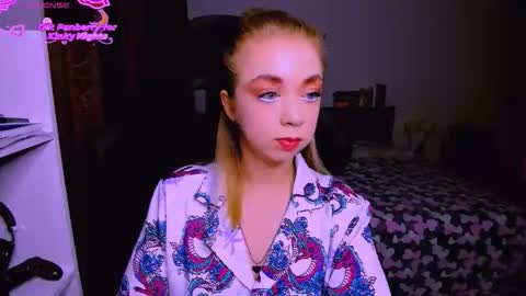 Nicole online show from 11.21.25