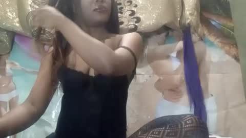 Snapshot of blktulipsxx chatting on 09.22.25 Lola online show from 09.22.25