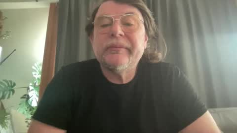 BlIdoL online show from 02.19.26