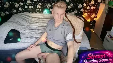 blond_boy69 online show from 04.24.26